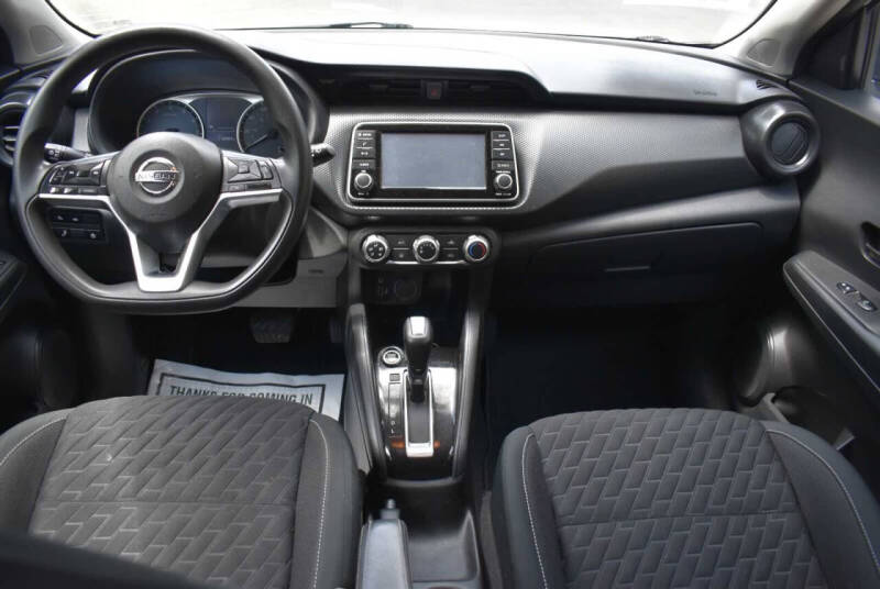 2021 Nissan Kicks S