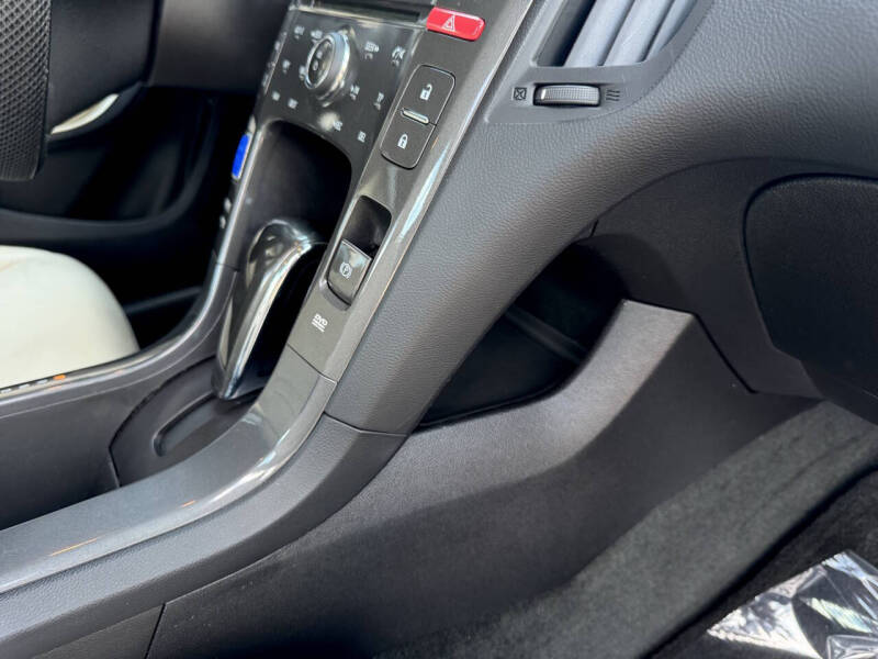 2012 Chevrolet Volt Premium