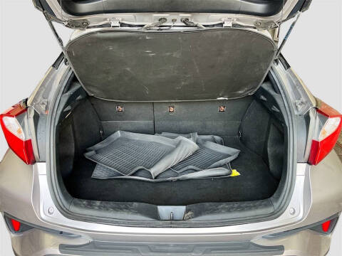 2018 Toyota C-HR XLE