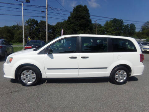 2013 Dodge Grand Caravan for sale at Trade Zone Auto Sales in Hampton NJ