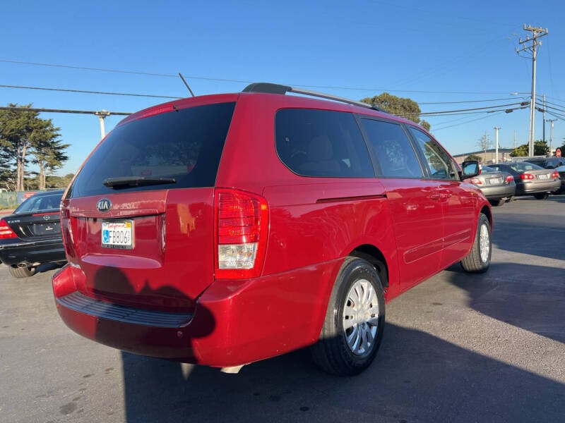 Used 2014 Kia Sedona LX with VIN KNDMG4C70E6538425 for sale in Marina, CA