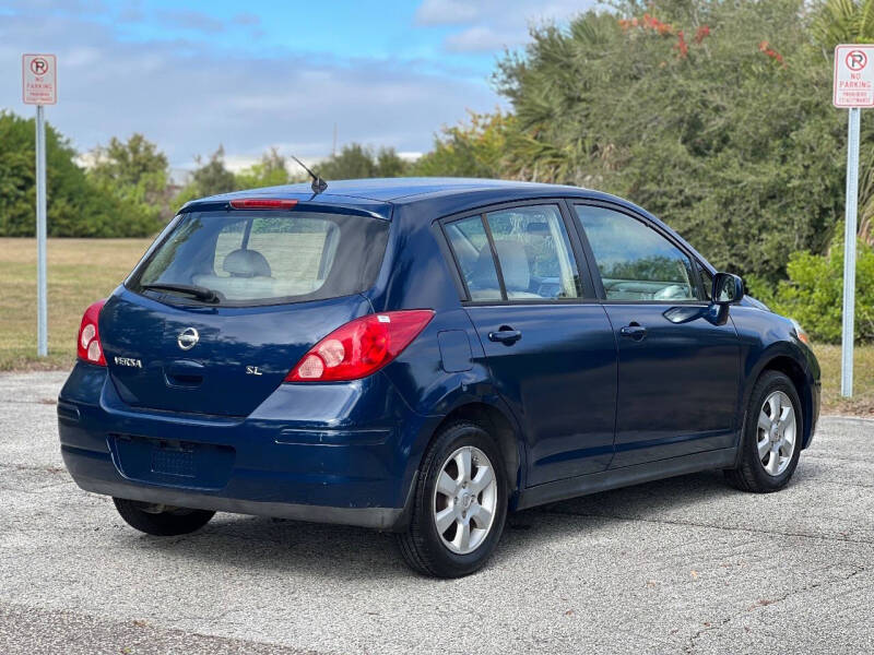 2007 Nissan Versa 1.8 SL