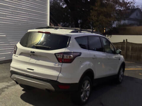 2018 Ford Escape SE