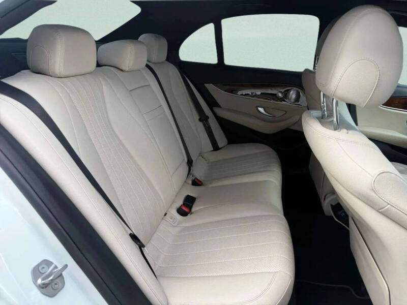 2017 Mercedes-Benz E-Class E 300 4MATIC