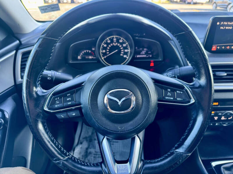 2017 Mazda MAZDA3 Touring