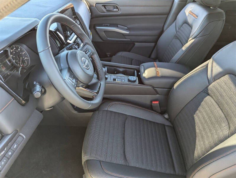 2025 Nissan Pathfinder Rock Creek