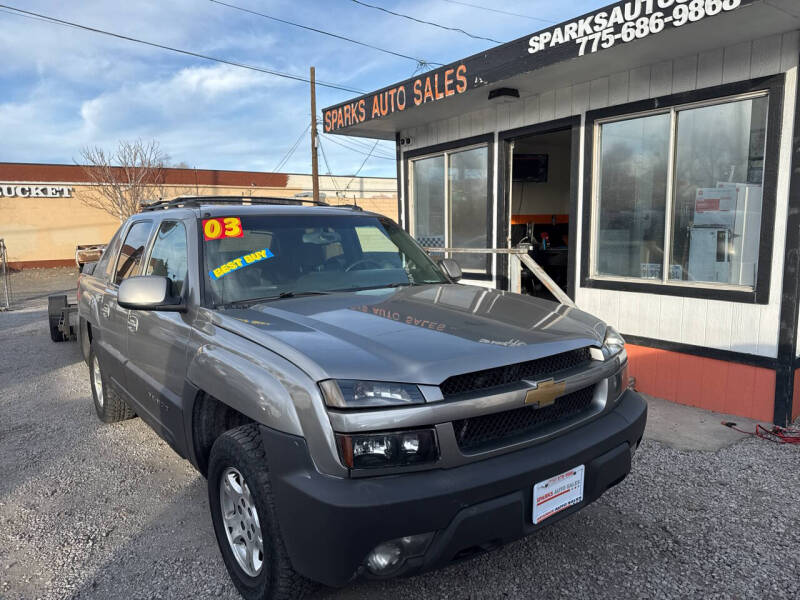 2003 Chevrolet Avalanche Base