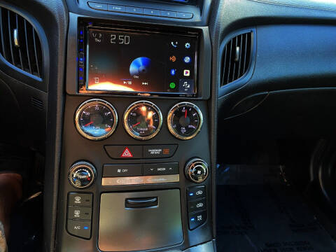 2014 Hyundai Genesis Coupe 3.8 R-Spec