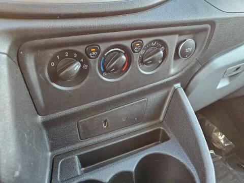 2018 Ford Transit 150 XLT