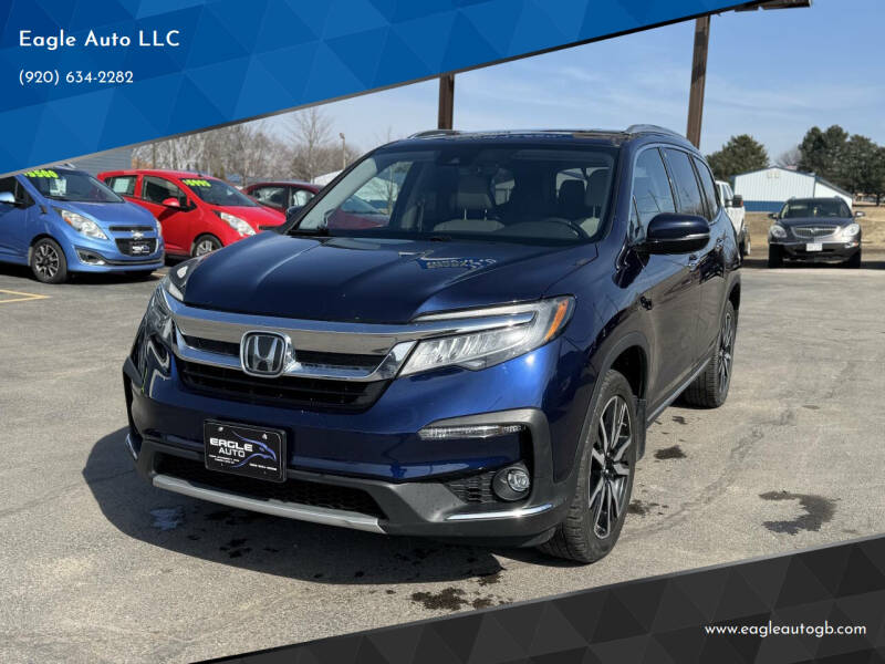 2020 Honda Pilot Touring w/Rear Captain's Chairs