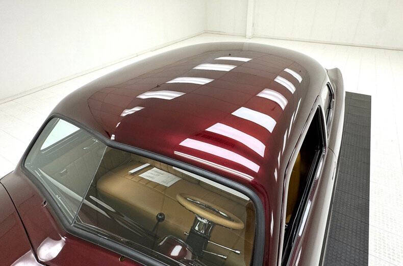 1951 Ford Deluxe