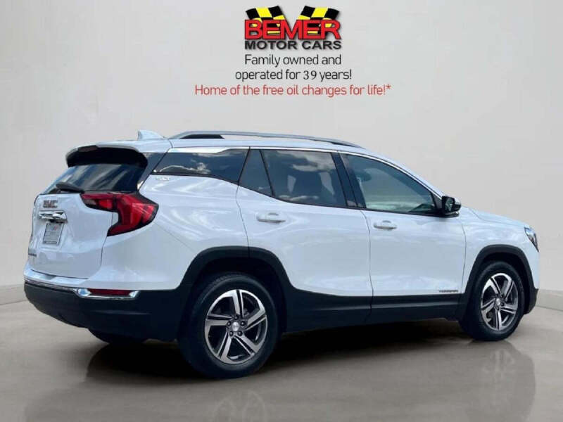 2021 GMC Terrain SLT