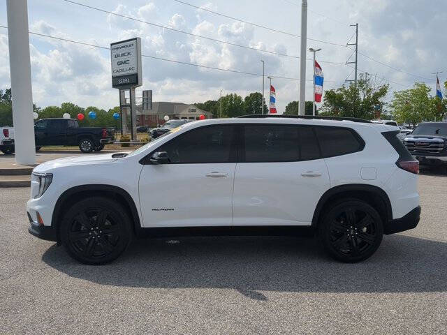 2025 GMC Acadia Elevation
