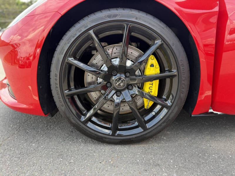 2025 Lotus Emira V6 Base