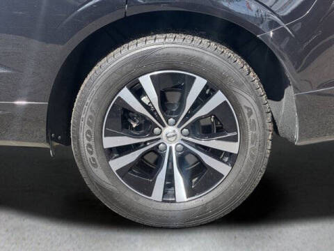 2023 Volvo XC60 B5 Core