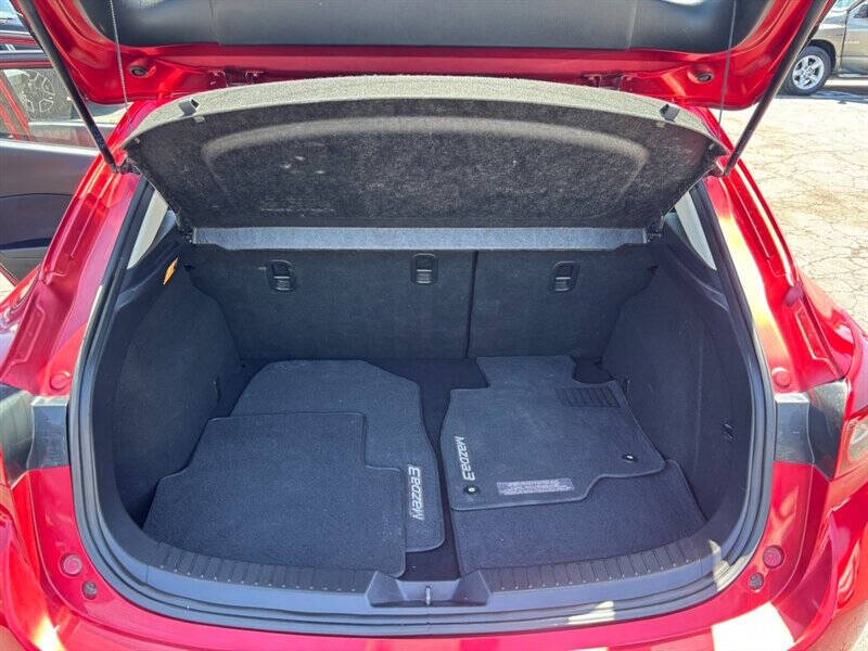 2016 Mazda MAZDA3 i Sport