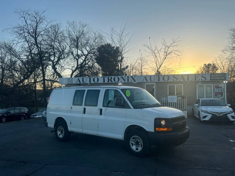 Chevrolet Express Cargo's photo