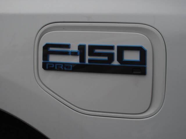 2024 Ford F-150 Lightning Pro