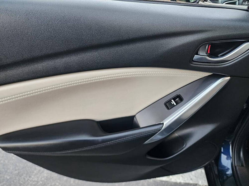 2016 Mazda MAZDA6 i Touring