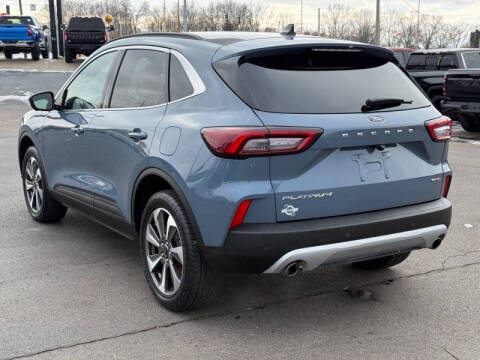 2024 Ford Escape Platinum