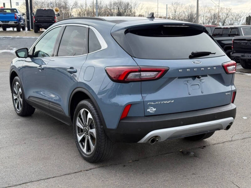 2024 Ford Escape Platinum