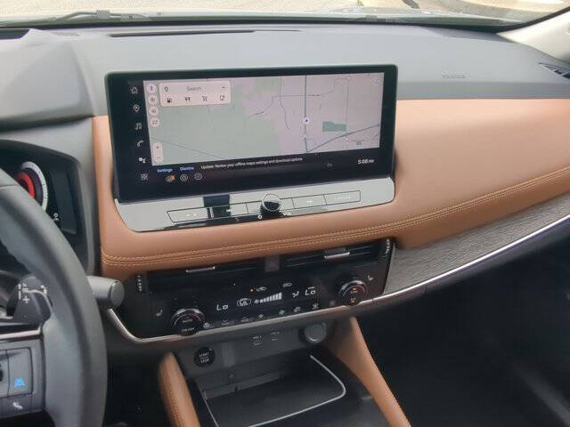 2025 Nissan Rogue Platinum