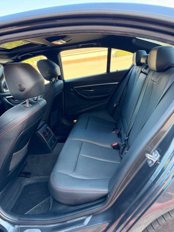 2016 BMW 3 Series 328i