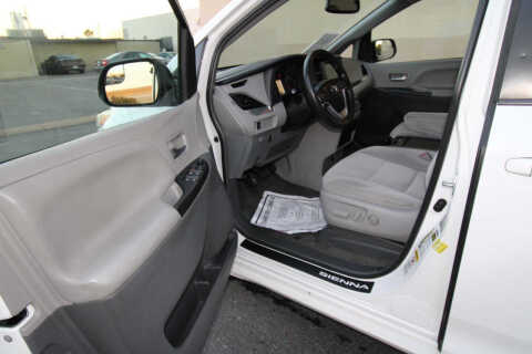 2015 Toyota Sienna