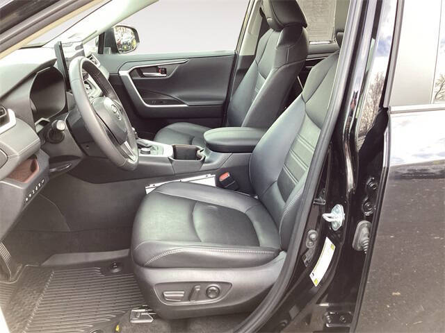 2023 Toyota RAV4 Limited