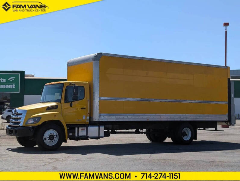 2020 Hino 268A