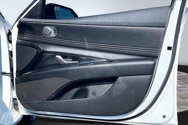 2021 Hyundai Elantra