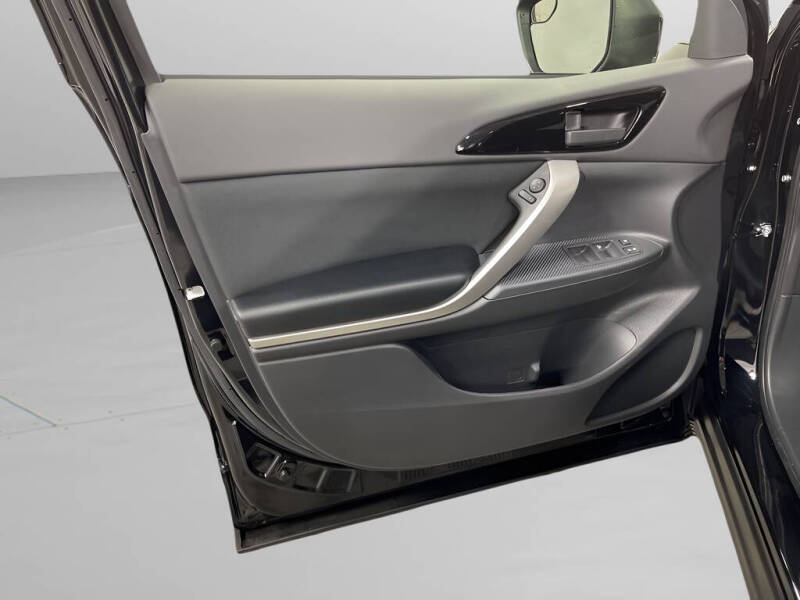 2026 Mitsubishi Eclipse Cross ES