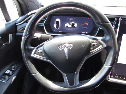 2016 Tesla Model X 90D