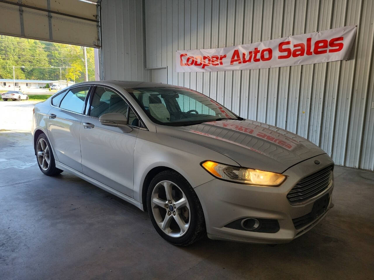 2015 Ford Fusion for sale at COOPER AUTO SALES in ONEIDA, TN