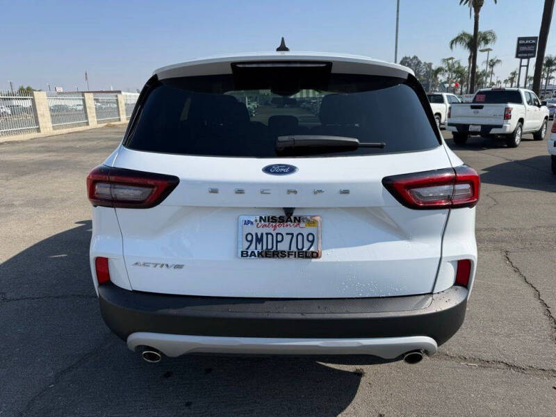 2024 Ford Escape Active