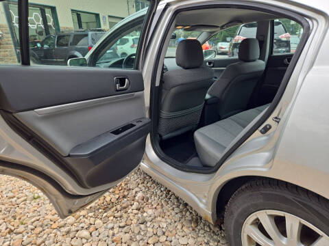 2011 Mitsubishi Galant FE