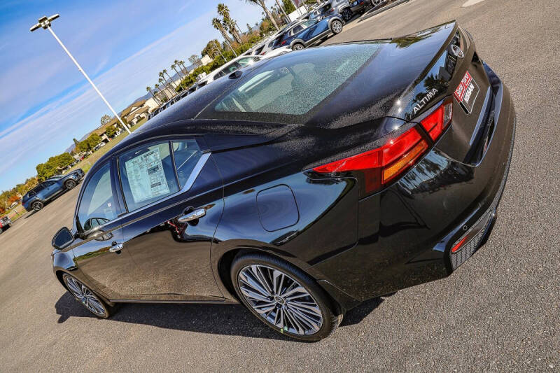 2025 Nissan Altima 2.5 SL