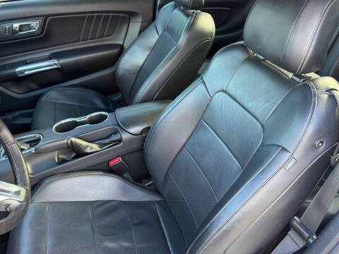 2016 Ford Mustang EcoBoost Premium