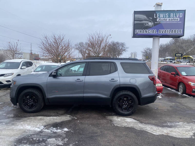2021 GMC Acadia AT4