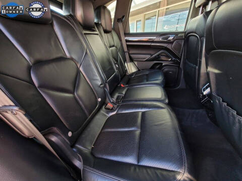 2012 Porsche Cayenne