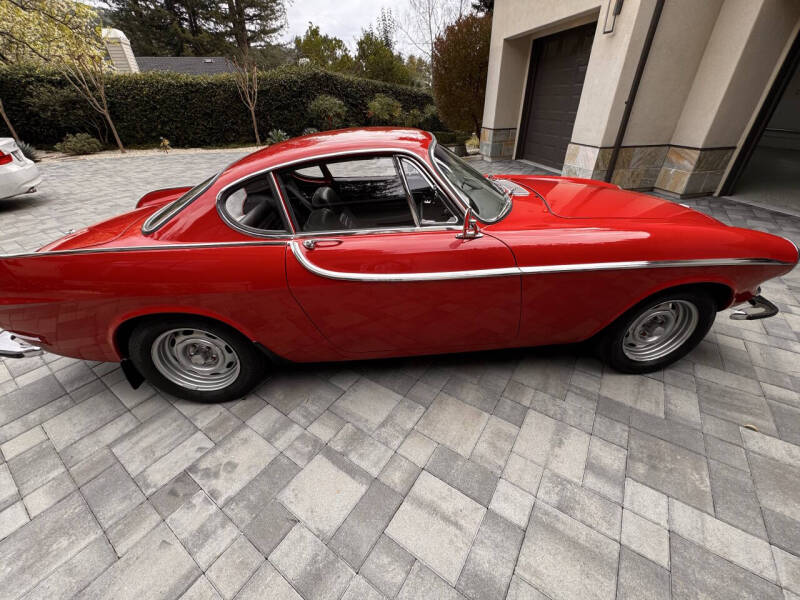 1964 Volvo P1800