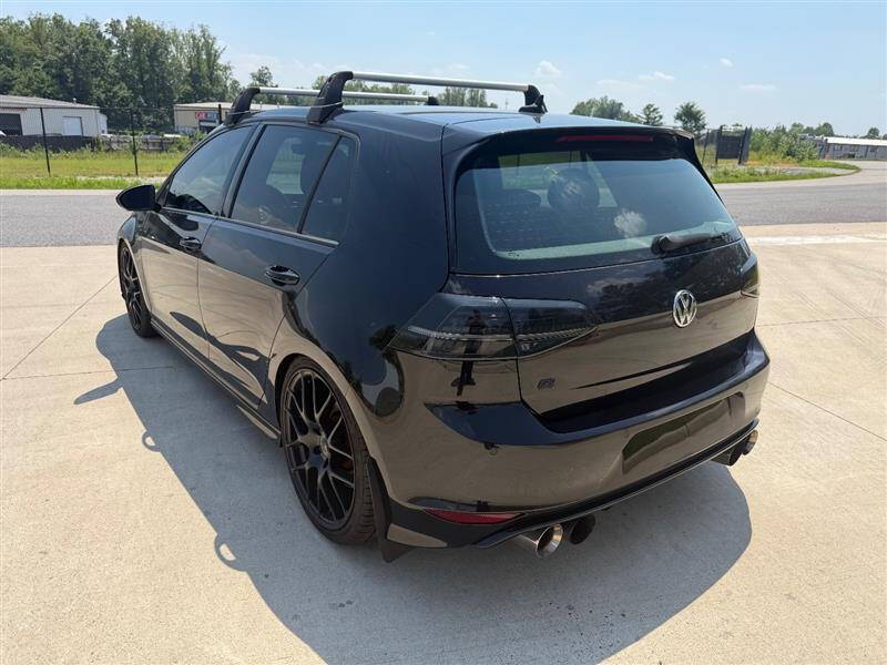 2017 Volkswagen Golf R 4Motion