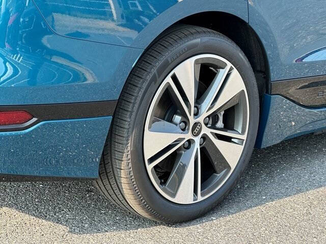 2025 Audi A6 Sportback e-tron Premium Plus