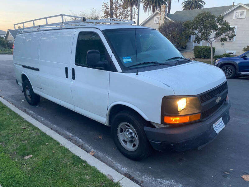 2010 Chevrolet Express Cargo Work Van