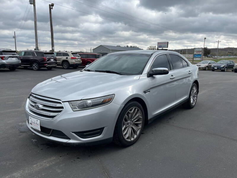 2019 Ford Taurus Limited
