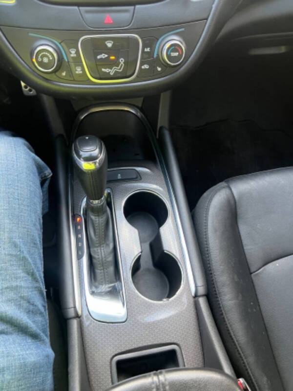 2017 Chevrolet Malibu LT