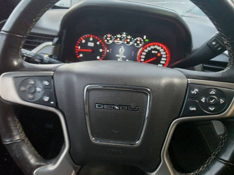 2016 GMC Yukon Denali