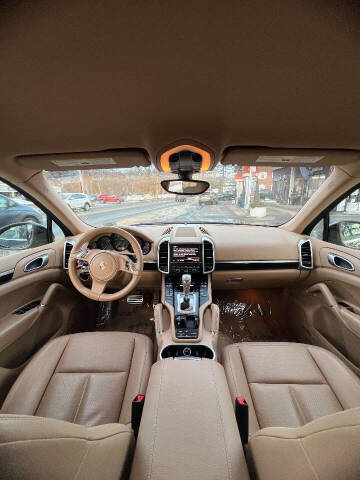 2011 Porsche Cayenne Tiptronic