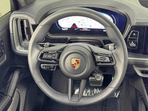 2024 Porsche Cayenne S
