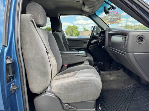 2003 Chevrolet Silverado 1500 LS